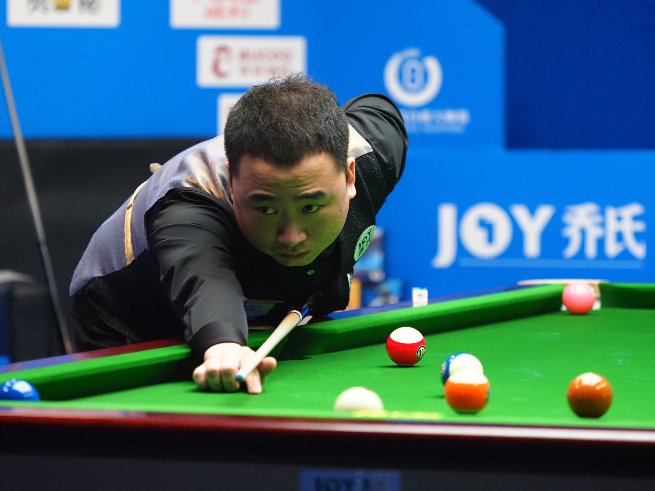 殷若宁和刘 殷若宁和刘