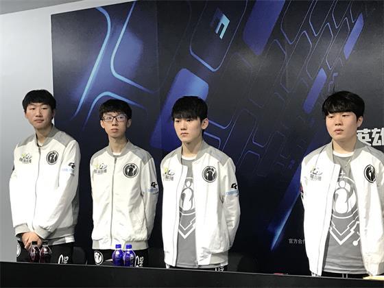 拜仁慕尼黑 拜仁慕尼黑