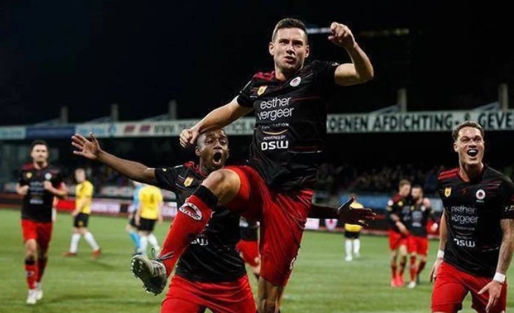 并提高球队 并提高球队