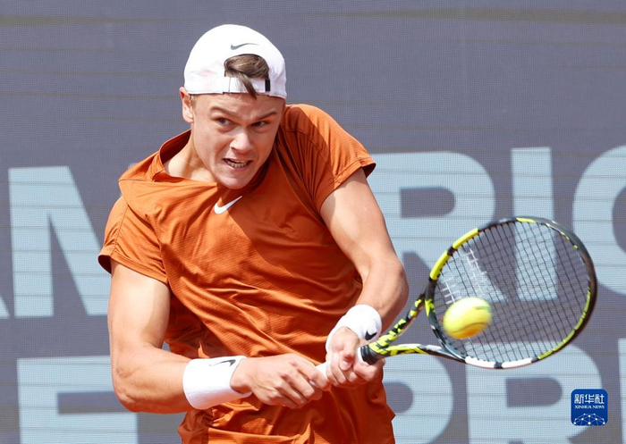 在中国足球 在中国足球