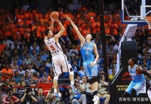 结合丰富的 结合丰富的