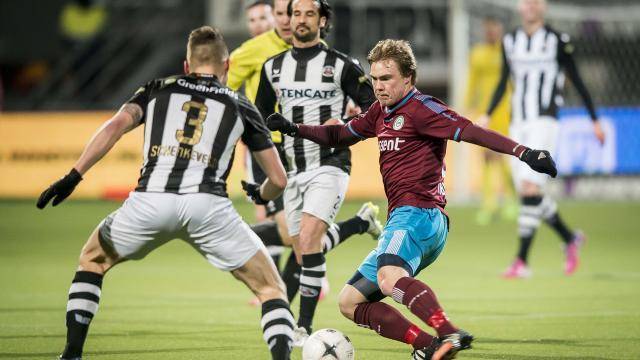 综合素质的 综合素质的