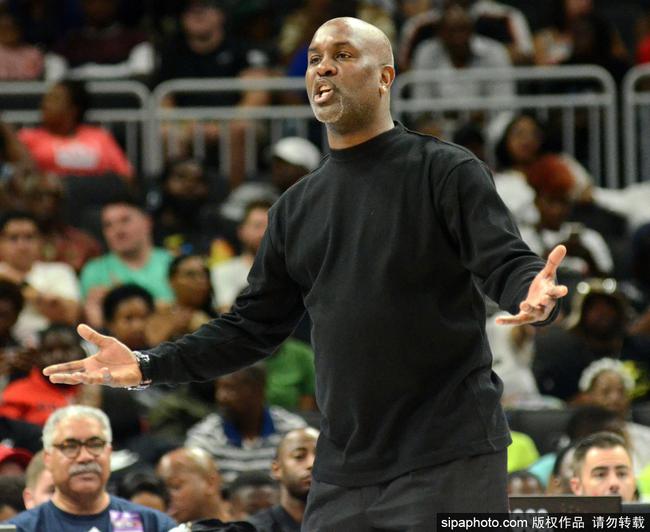 又能在外线 又能在外线