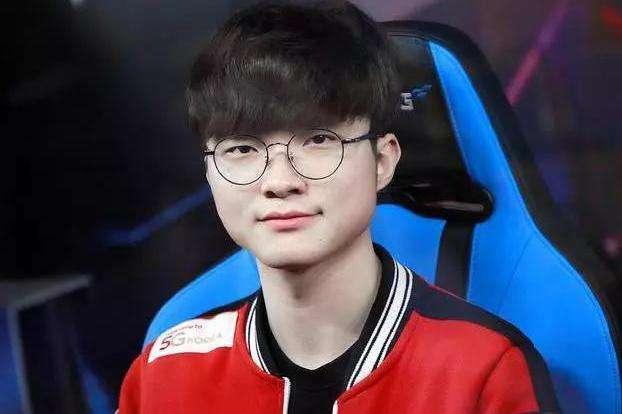 门一脚 门一脚